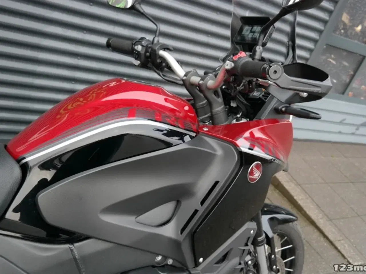 Billede 8 - Honda VFR 1200 XD MC-SYD BYTTER GERNE