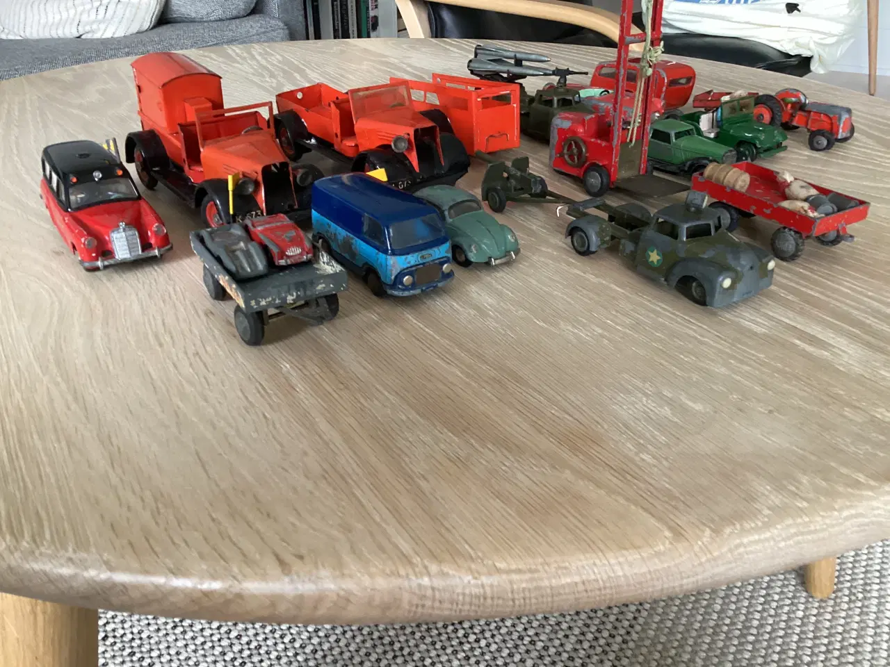 Billede 3 - Gl. Tekno Biler