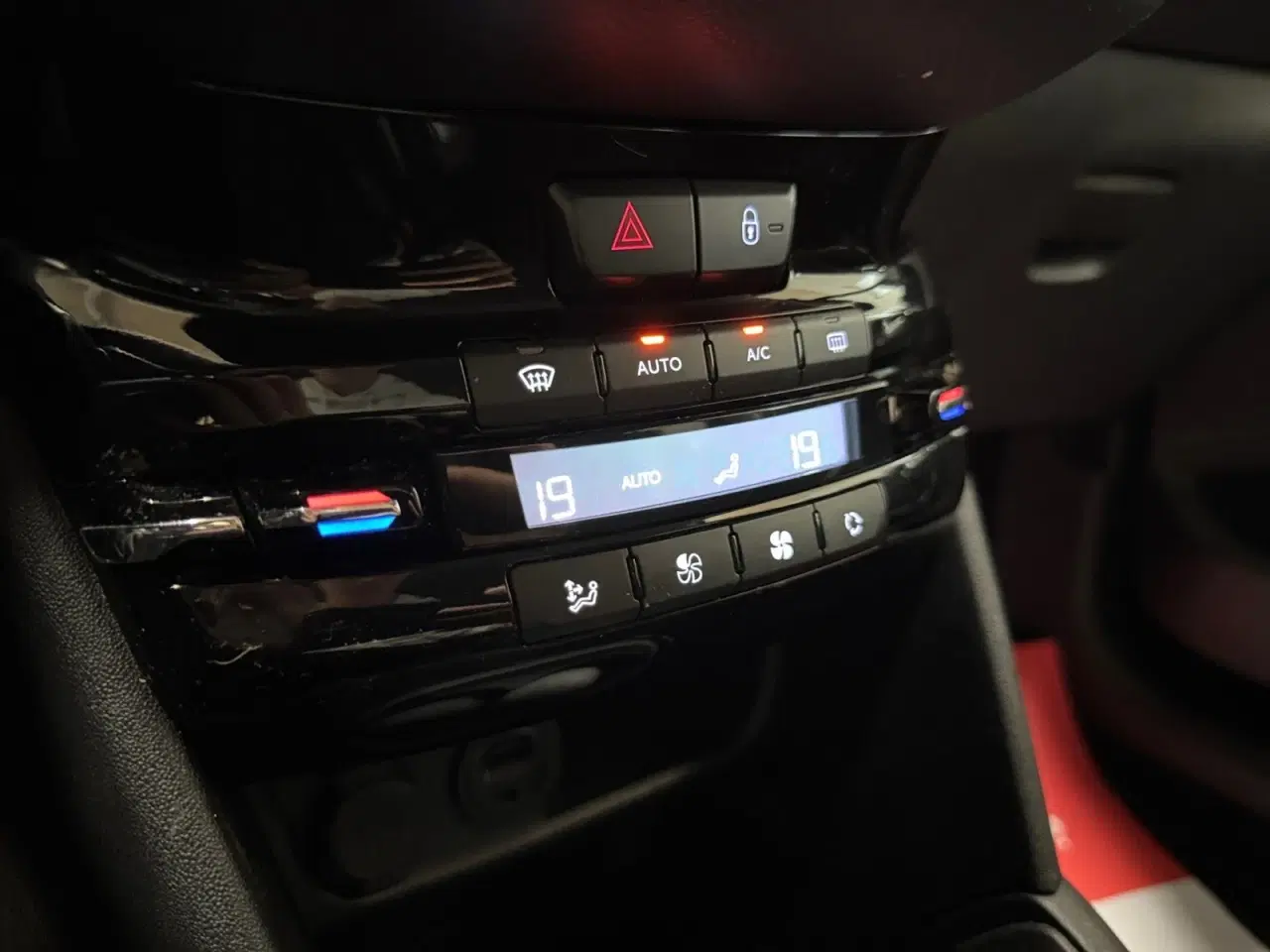 Billede 10 - Peugeot 208 1,6 BlueHDi 100 Active