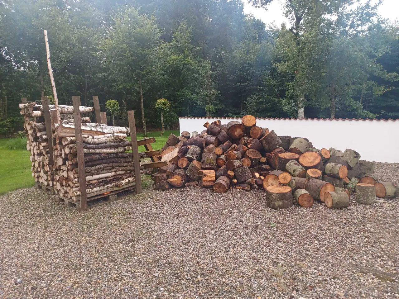 Billede 1 - Brænde sælges. gran 225 kr pr rmrm