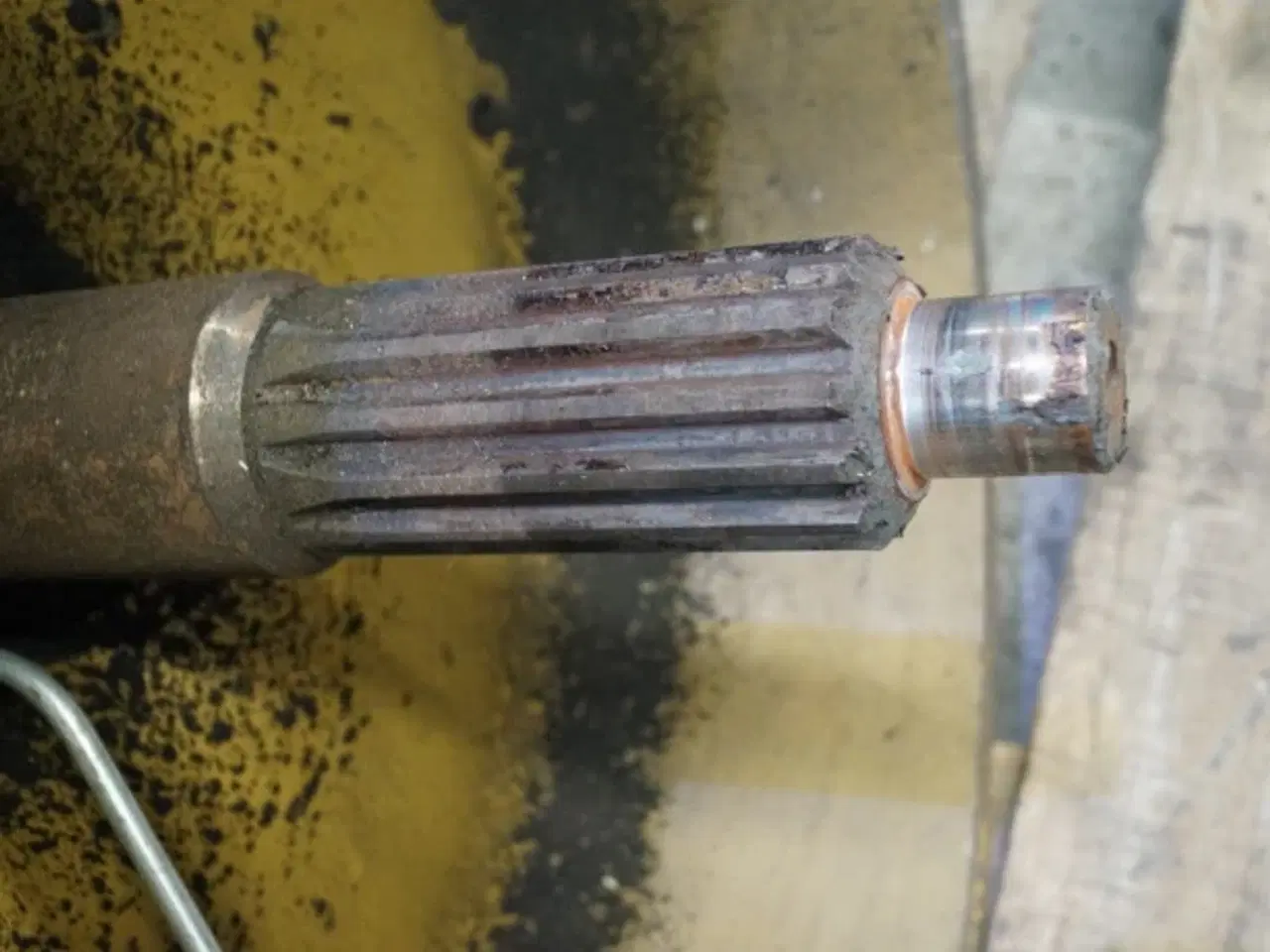 Billede 13 - New Holland TF46 Motor PTO