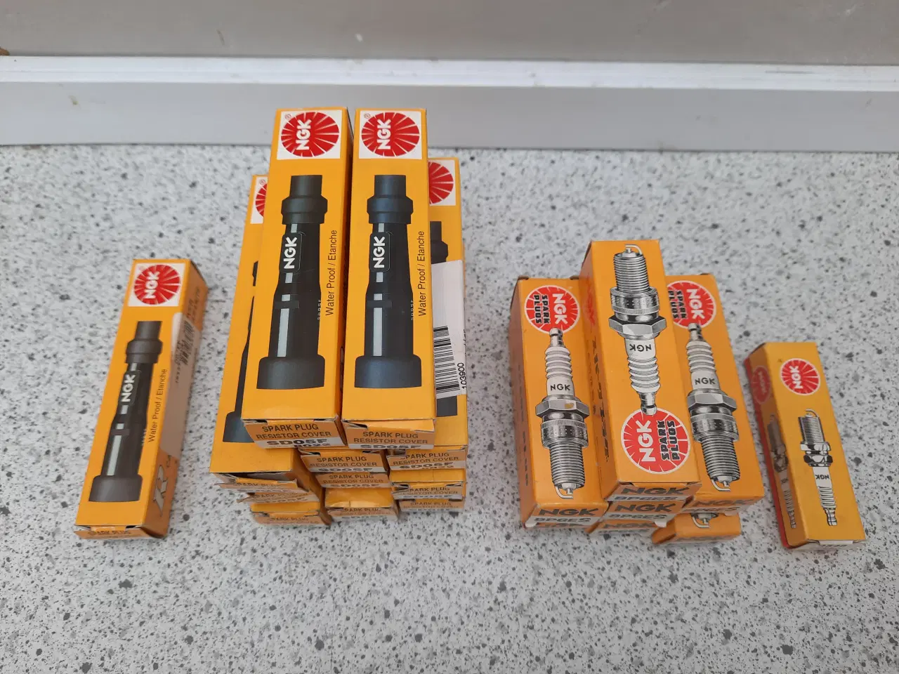 Billede 1 - Tændrør + Tændrørshætter