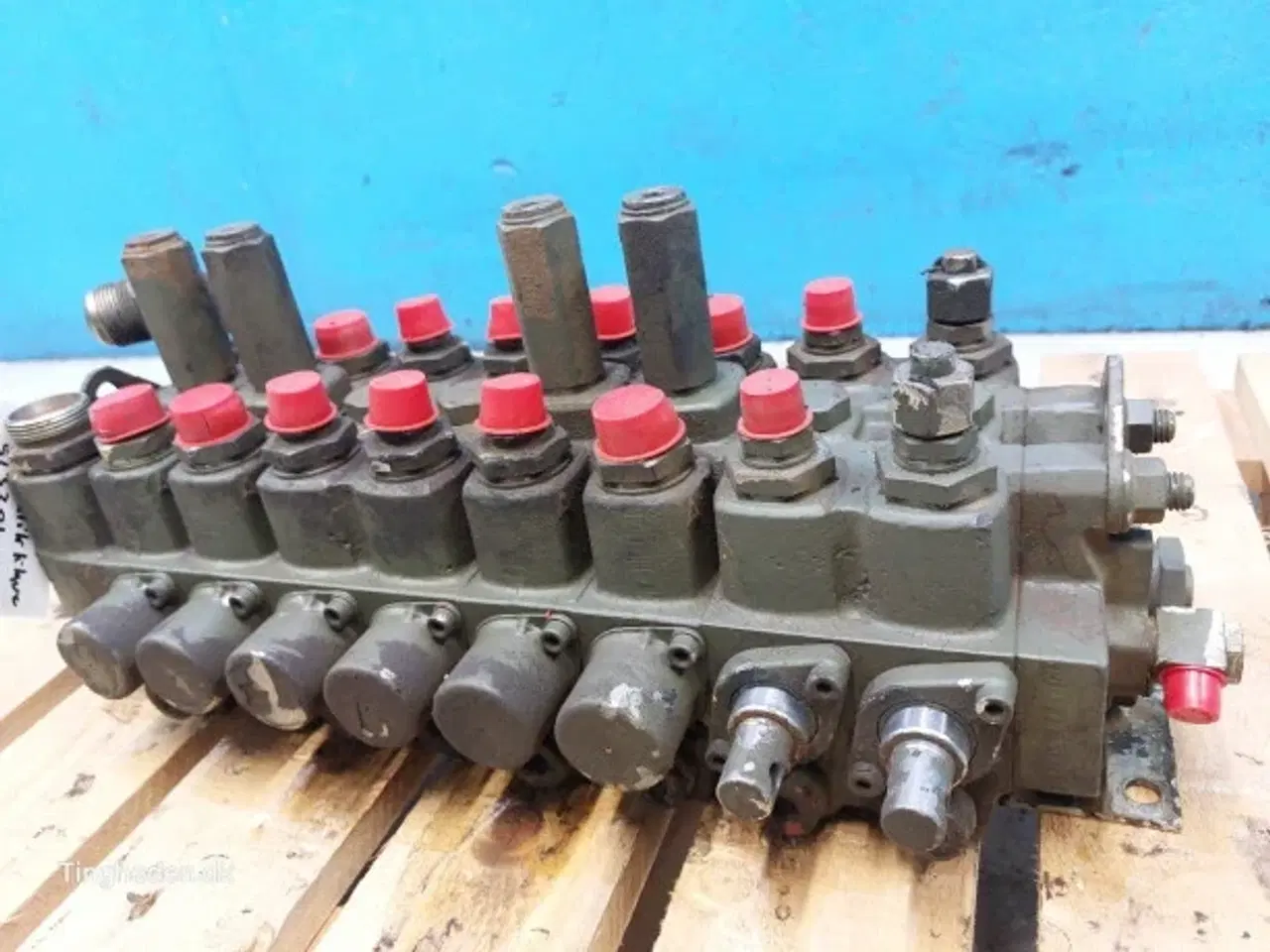 Billede 8 - Hydrema 806 Hydraulikventil 513201