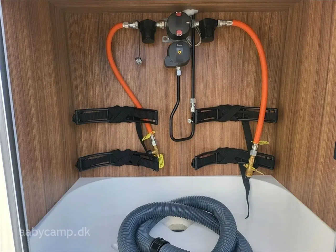 Billede 21 - 2024 - Euramobil Integra 890 QB Eura Mobil Integra I 890QB - Alde - Klima - Markise - Lithium batteri & Solar