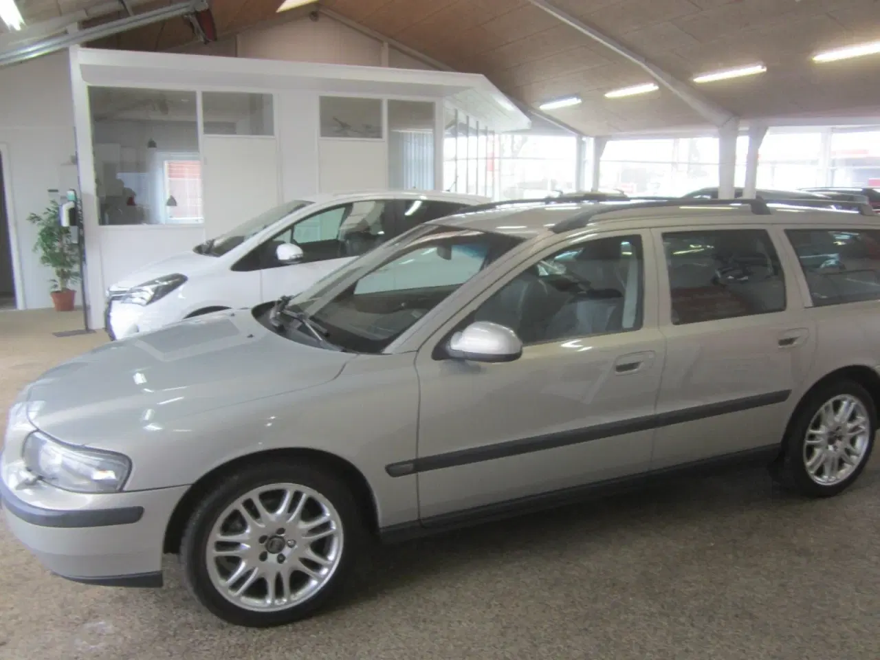 Billede 3 - Volvo V70 2,3 T5 aut.