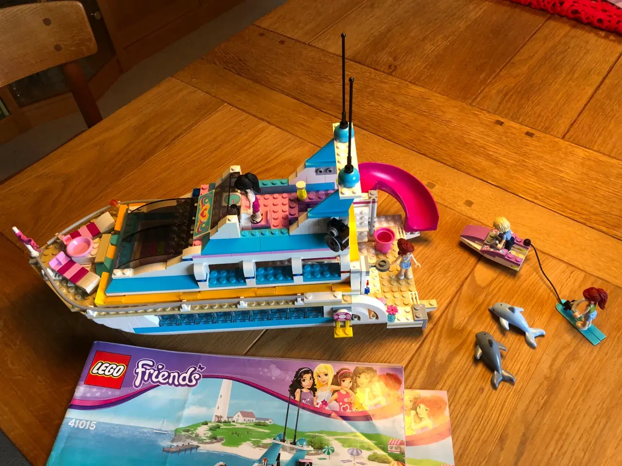 Billede 1 - Lego Friends Delfinbåd model 41015