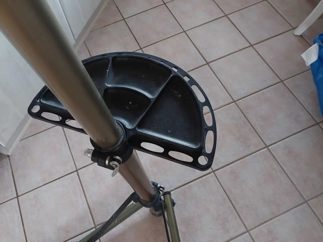 Billede 2 - Reperations stander