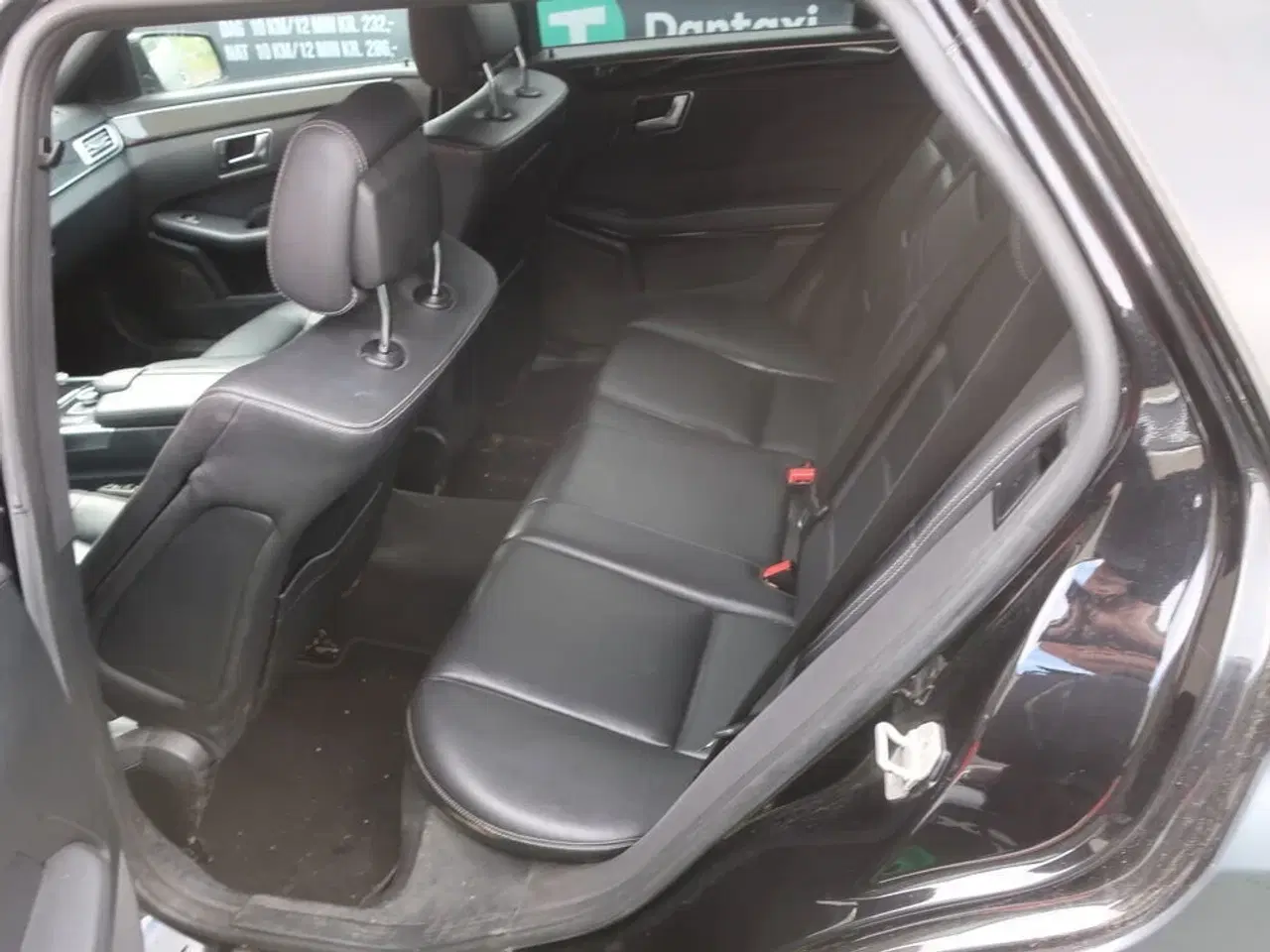 Billede 11 - Personbil MERCEDES E220 Bluetec diesel (momsfri) (uden afgift)