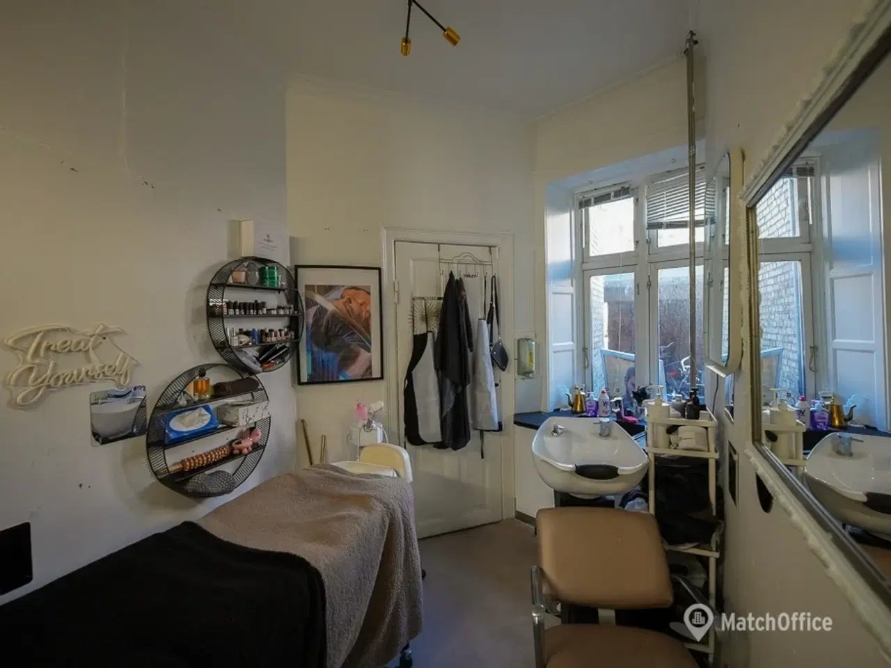 Billede 4 - AFSTÅELSE: Butikslejemål på Smallegade 40 – lille lejemål med stor synlighed på Frederiksberg