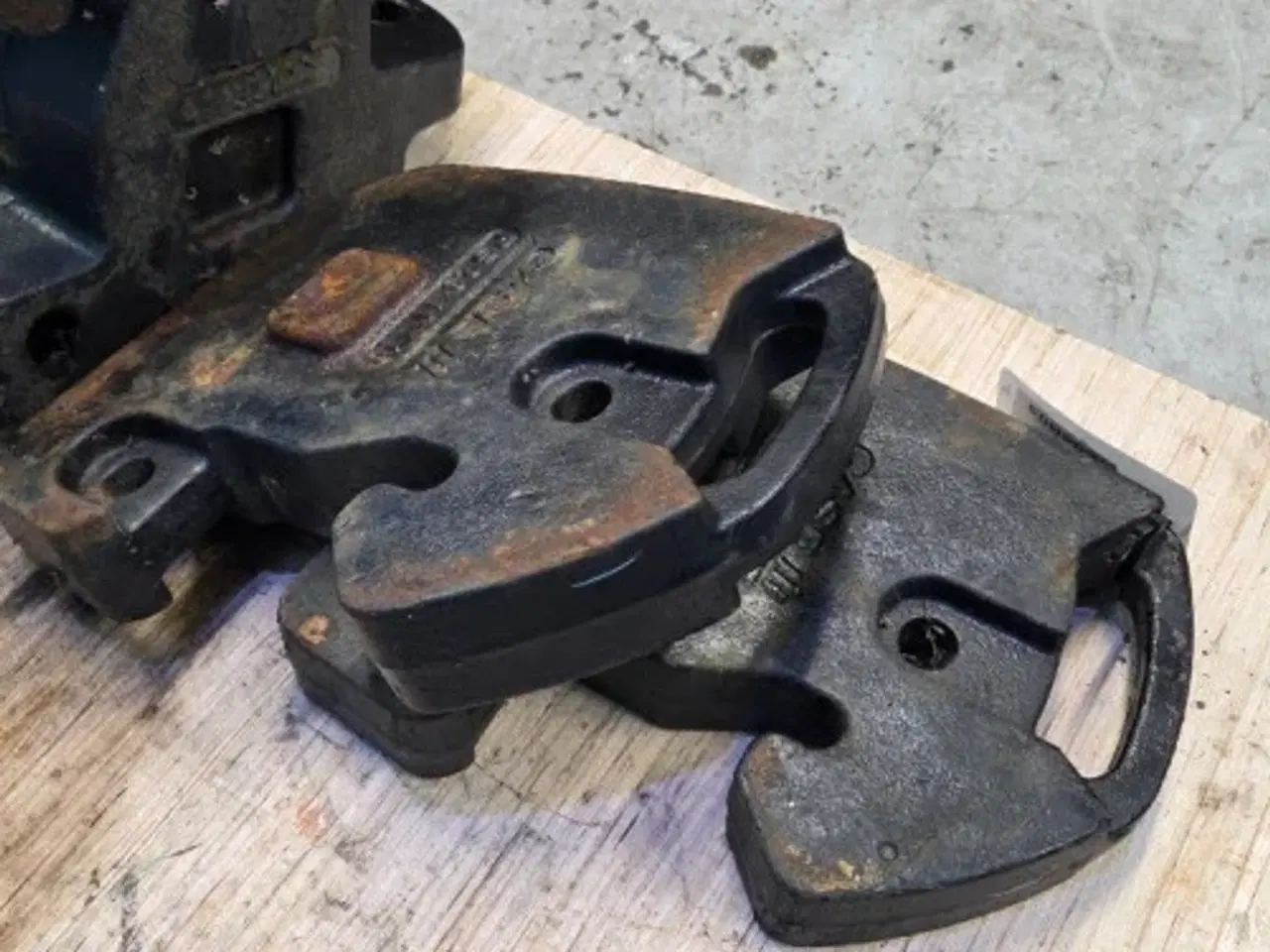 Billede 8 - Case Quantum 120 Frontvægt Sæt 47135623