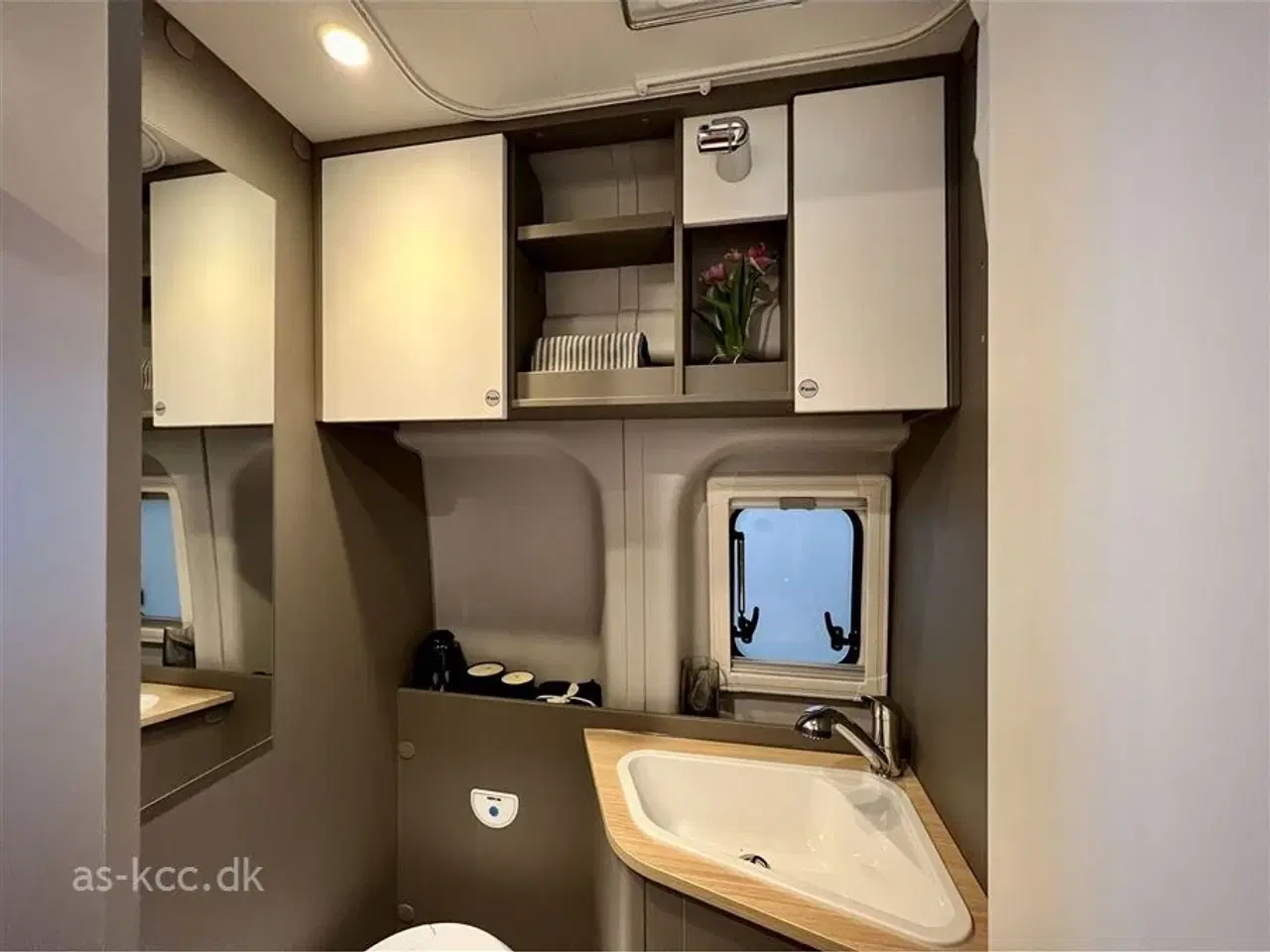 Billede 17 - 2024 - LMC Innovan 590 Active Automat gear Ny LMC Inovan 590 Active med Automatgear, 140 HK og den har kun kørt 4.070 KM