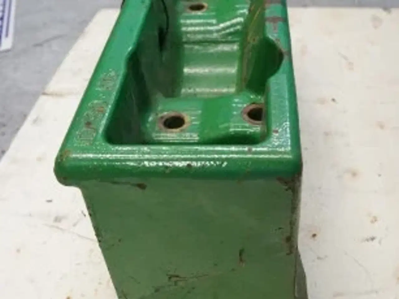 Billede 8 - John Deere 6105M Frontvægt R204428