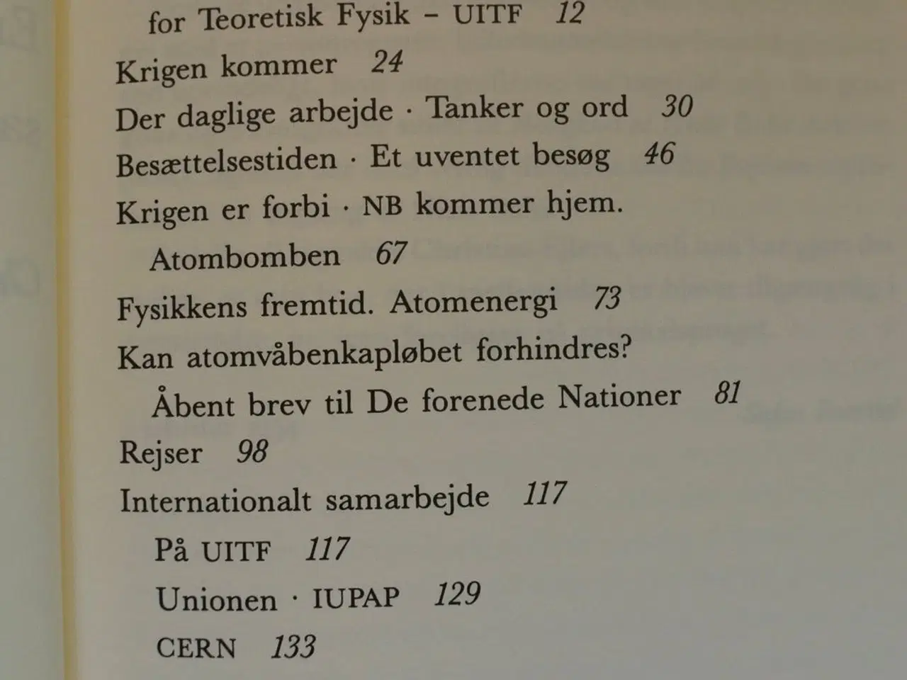 Billede 2 - niels bohr - erindringer om et samarbejde, af stef