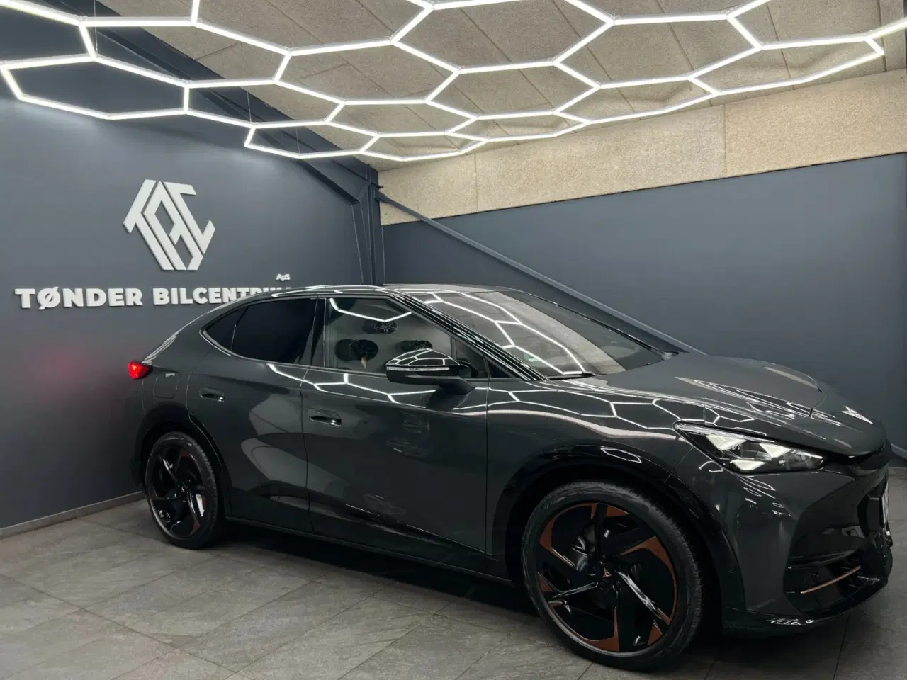 Billede 3 - Cupra Tavascan 77 VZ Adrenaline