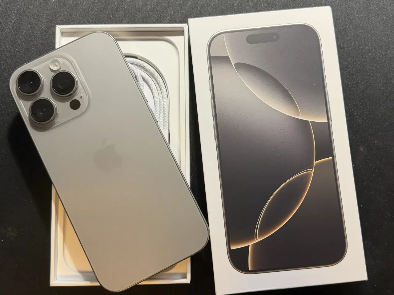 Billede 1 - iPhone 16 PRO silver 256 Gb