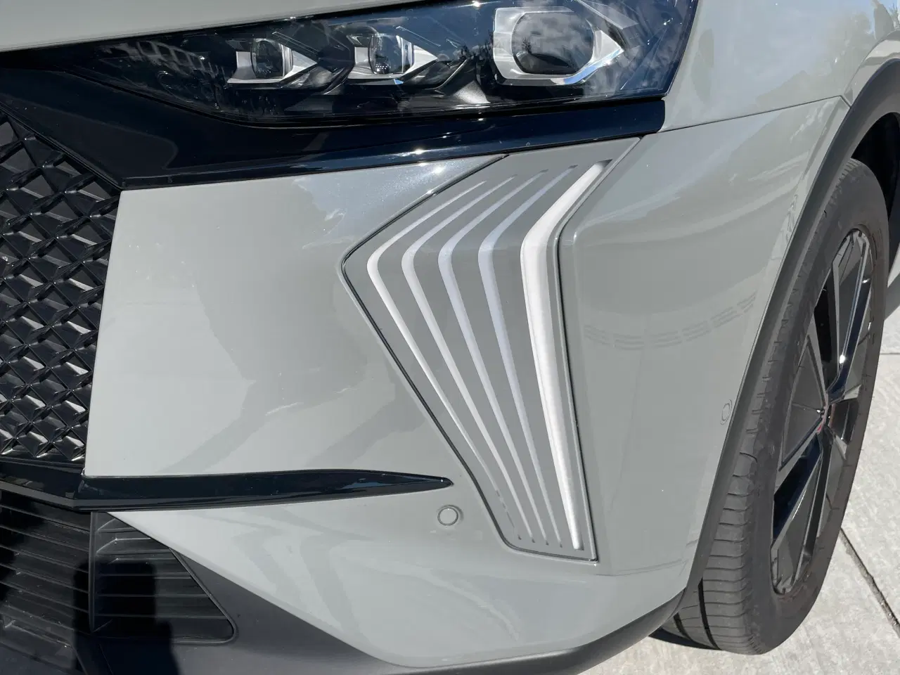 Billede 10 - DS 7 Performance Line+ 1.6 hybrid, Ny model