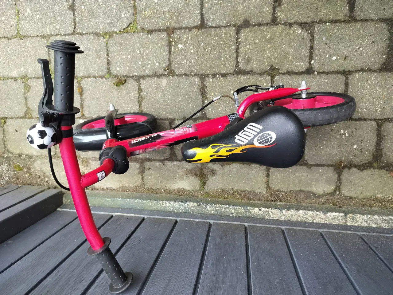 Billede 3 - Løbecykel Cars