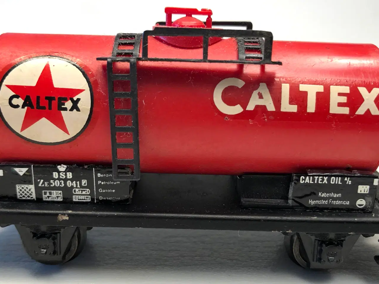 Billede 3 - LONG...DSB CALTEX TANKVOGNE