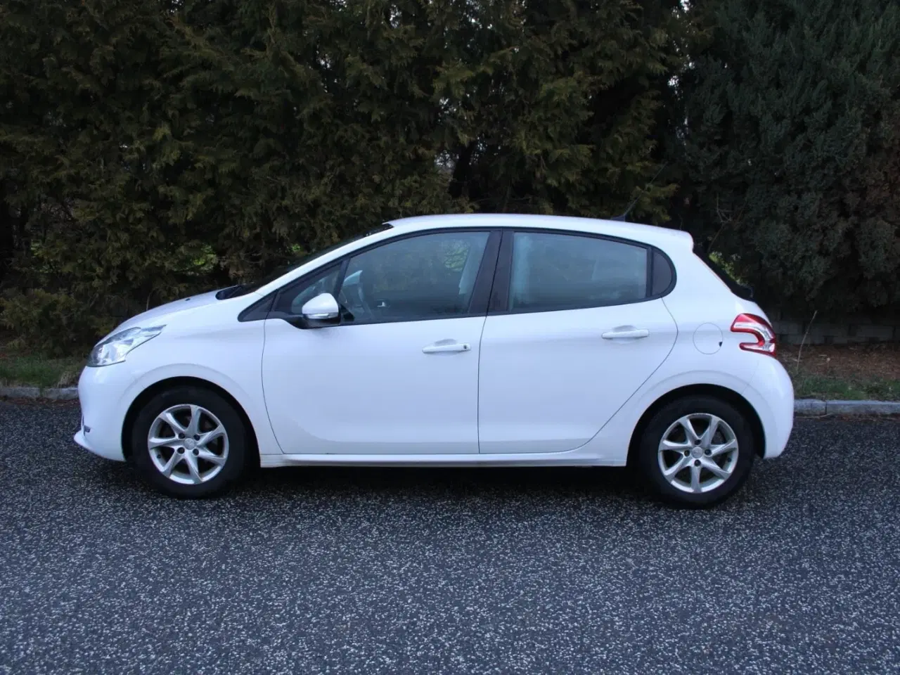 Billede 3 - Peugeot 208 1,2 VTi 82 Active GO