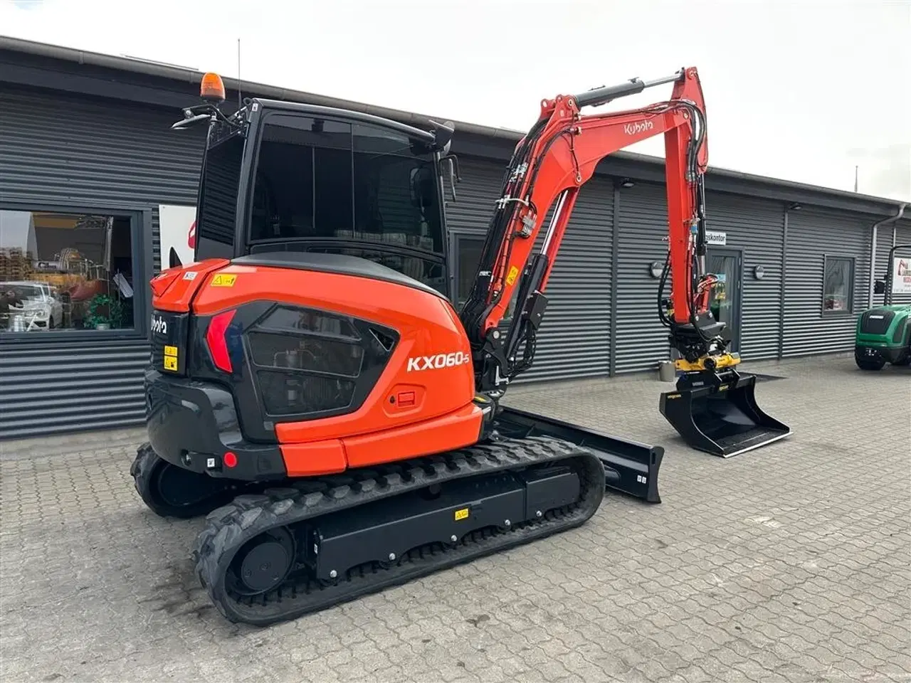 Billede 2 - Kubota KX060-5 Med aftageligt Engcon Tiltrotator