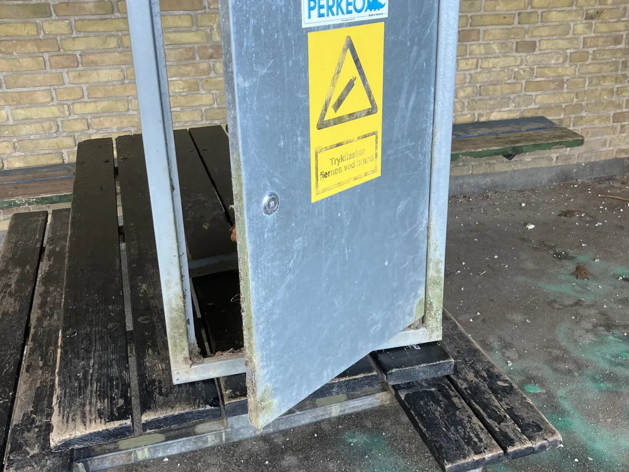 Billede 2 - Gas Flaskeskab 