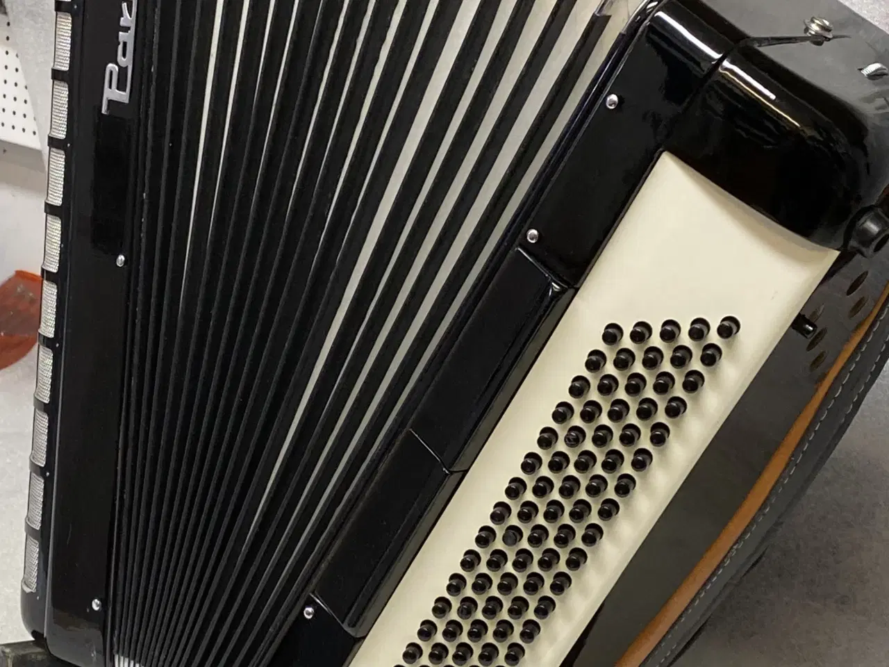 Billede 7 - Perrot tangent-harmonika sælges – u/kuffret