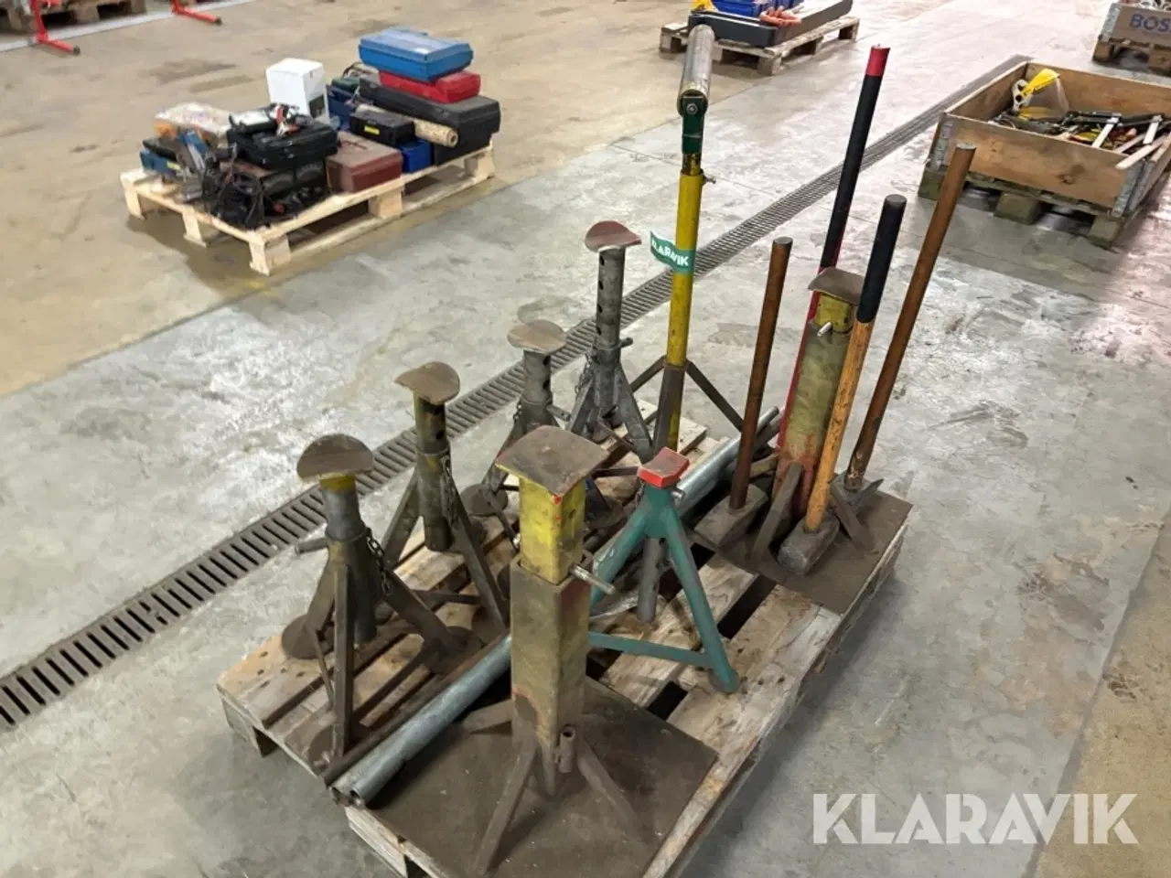 Billede 3 - Støttebukke og hammere