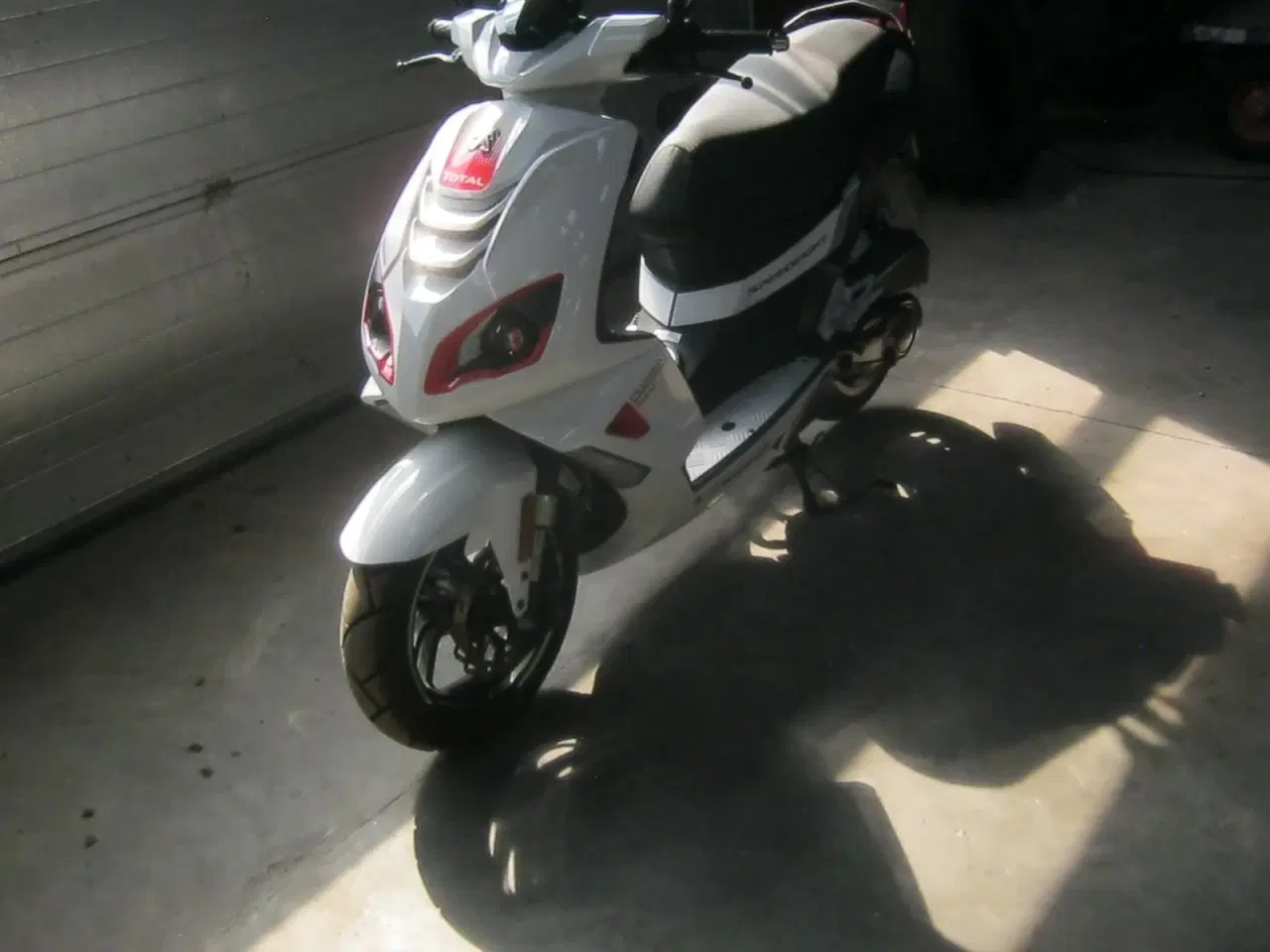 Billede 5 - Peugeut Speedfigter 4