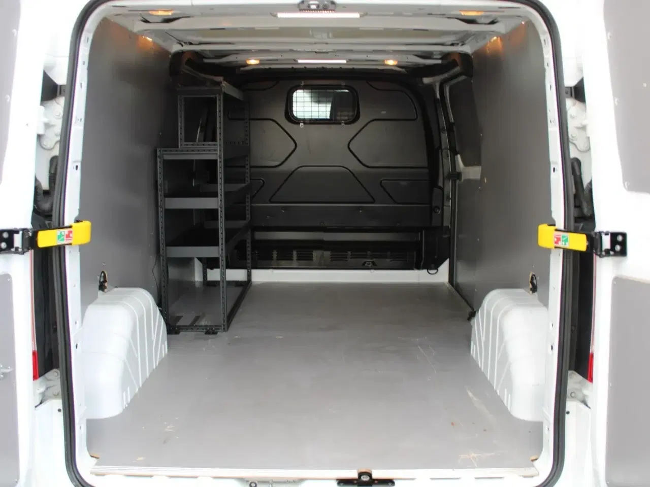 Billede 11 - Ford Transit Custom 300L 2,0 TDCi 130 Trend