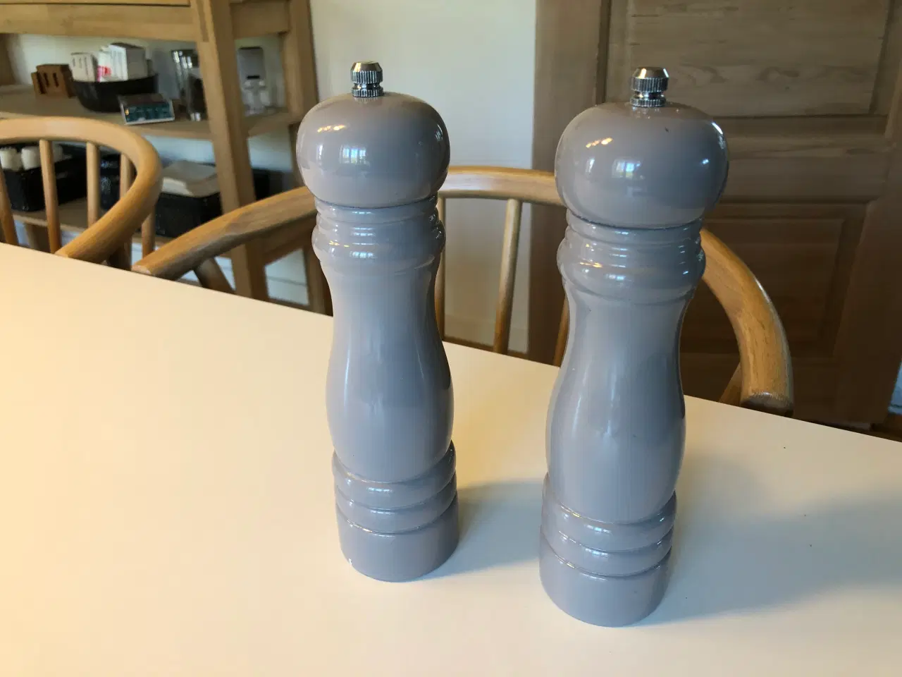 Billede 1 - Salt og peber kværn i blank grå