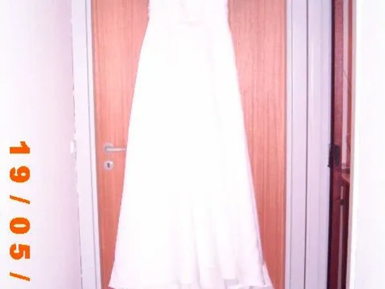 Billede 1 - skøn brudekjole