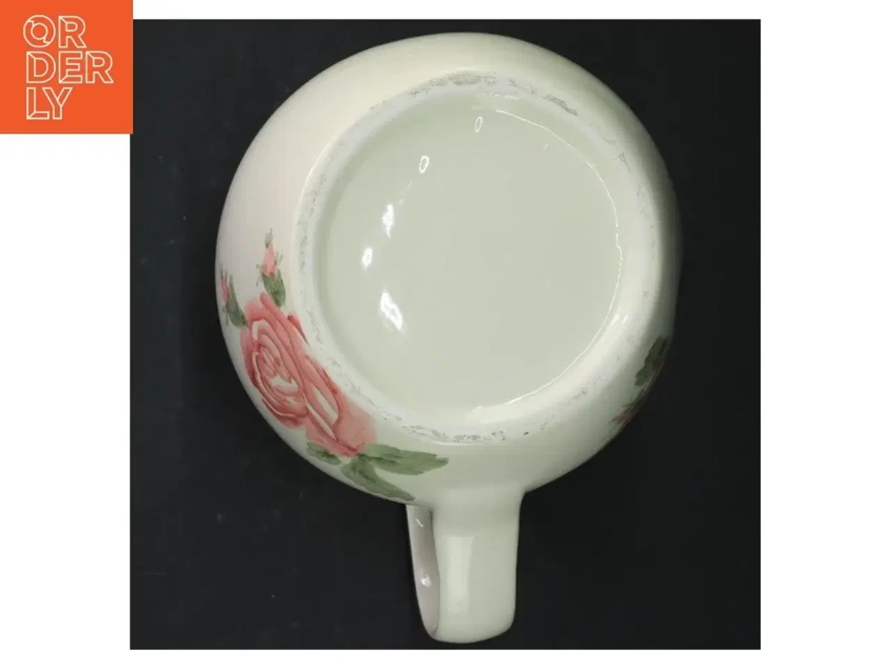 Billede 3 - Porcelænsmælkekande med rosenmotiv (str. H. 15,5 cm. ø. 13,5 cm)