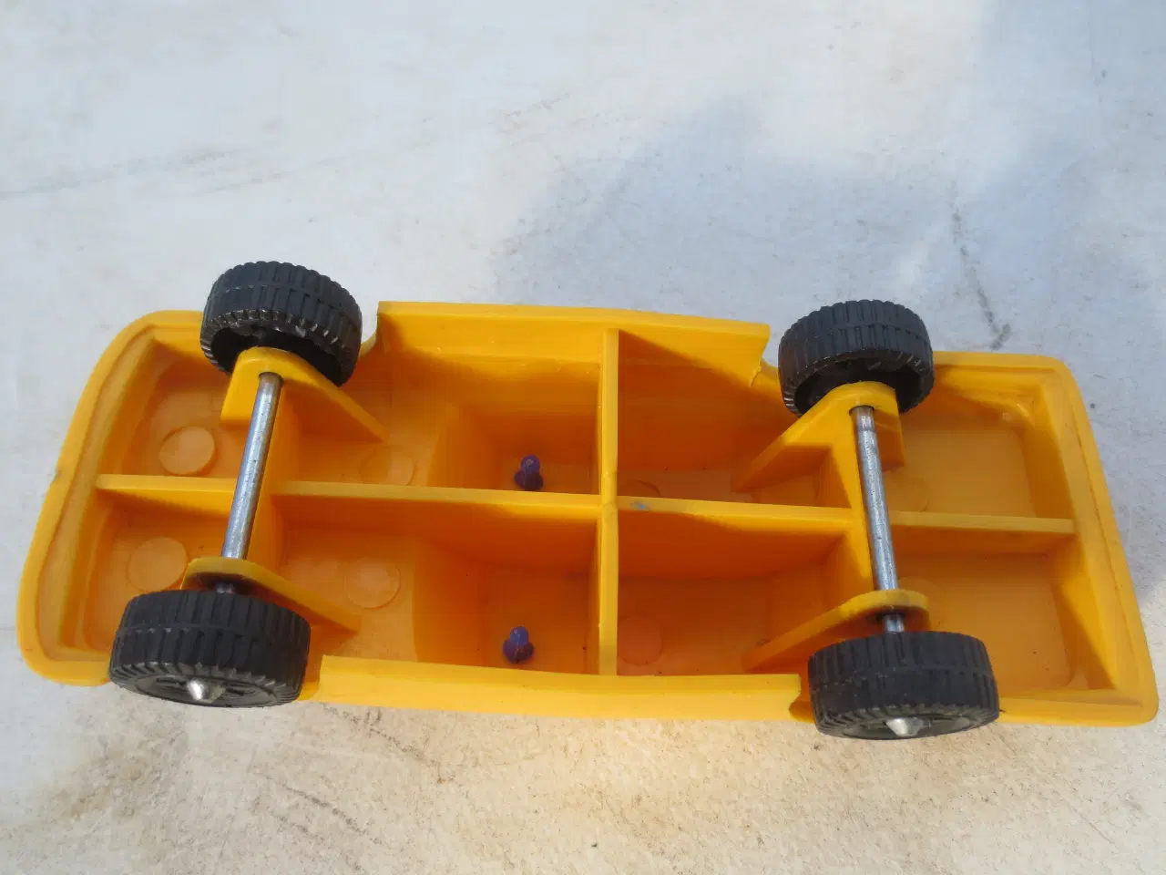 Billede 12 - 1 stk Volvo Dumper Model A25 og model Bus og Bil 