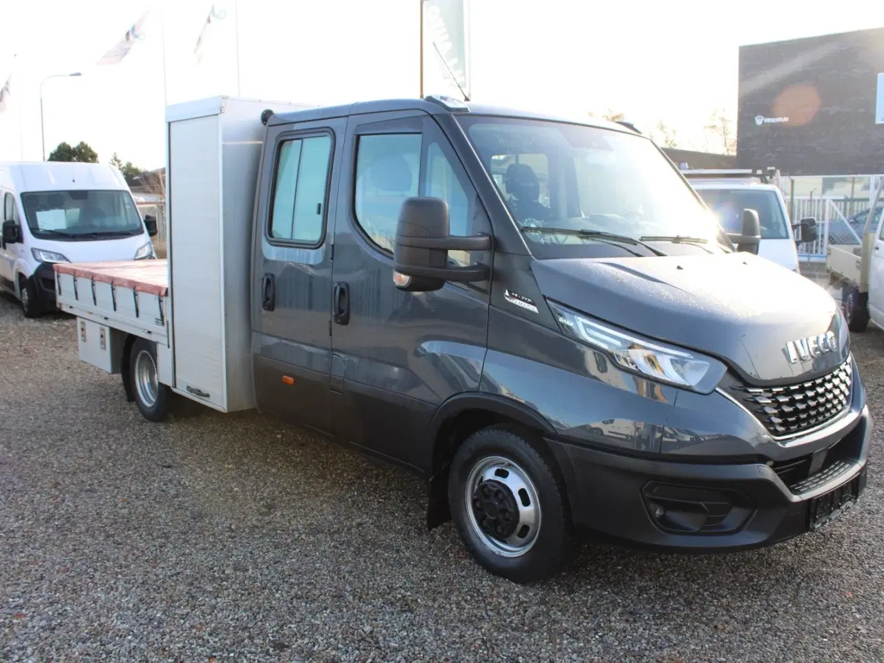 Billede 2 - Iveco Daily 3,0 35C21 Db.Kab m/lad AG8