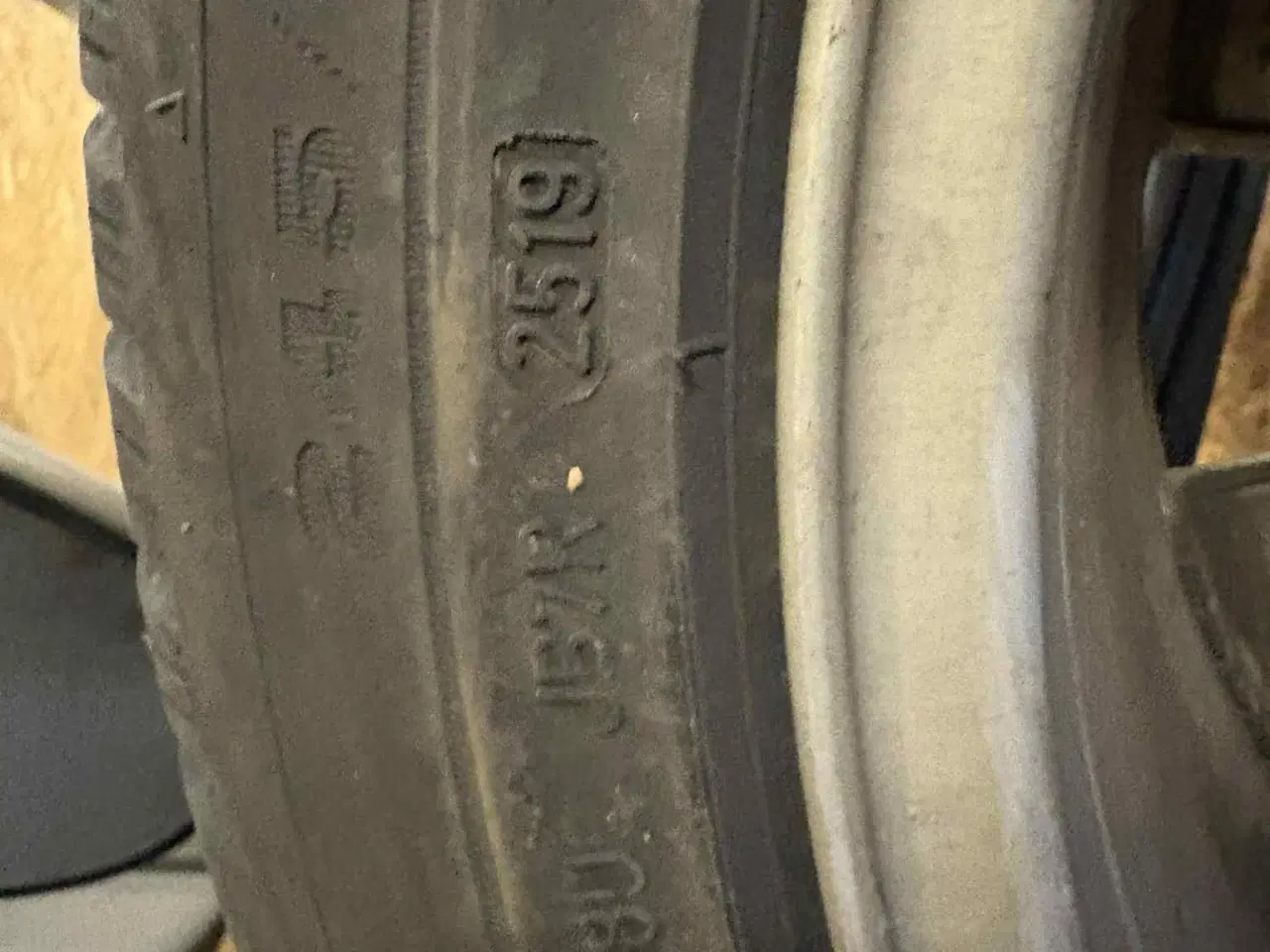 Billede 5 - Fine 5x108 Vinterhjul 245/45-18