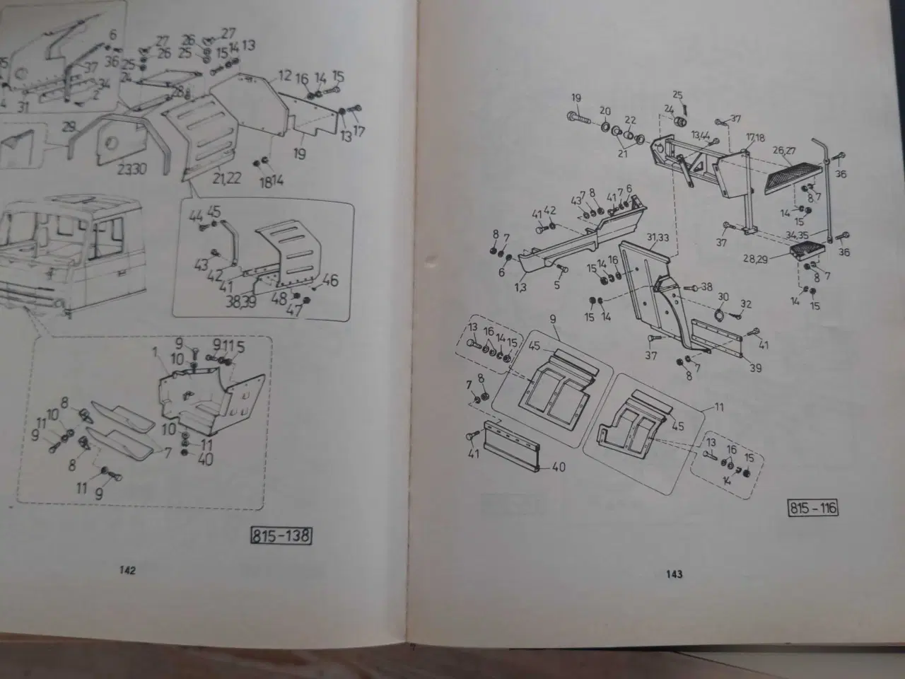 Billede 9 - Tatra 815 brochurer 