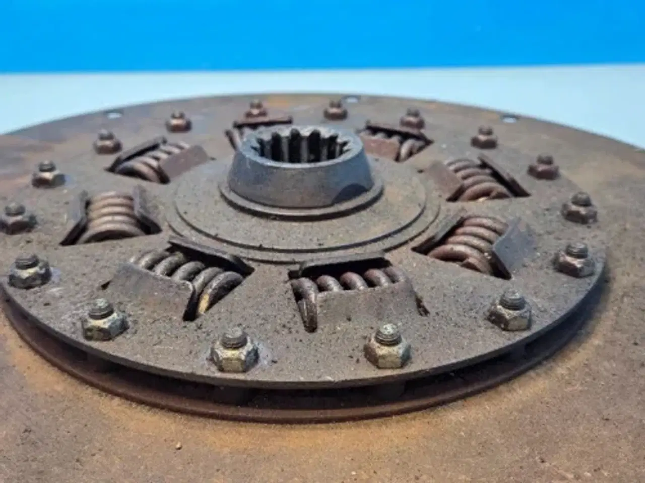 Billede 10 - Iveco Cursor13   Koblingplade   87643110