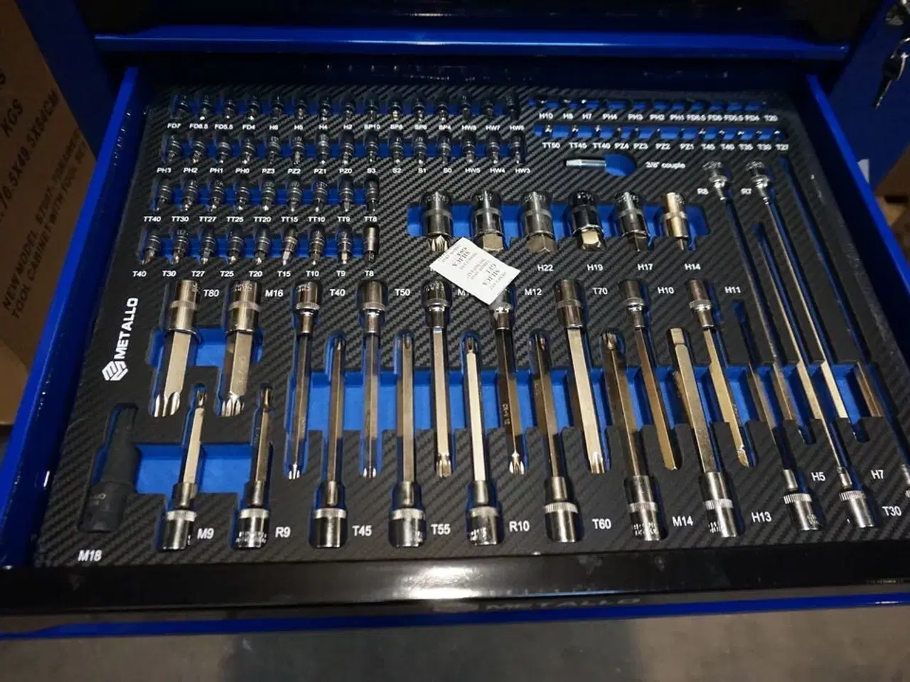 Billede 3 - Metallo Værktøjsvogn XXL med værktøj og 7 skuffer og skab