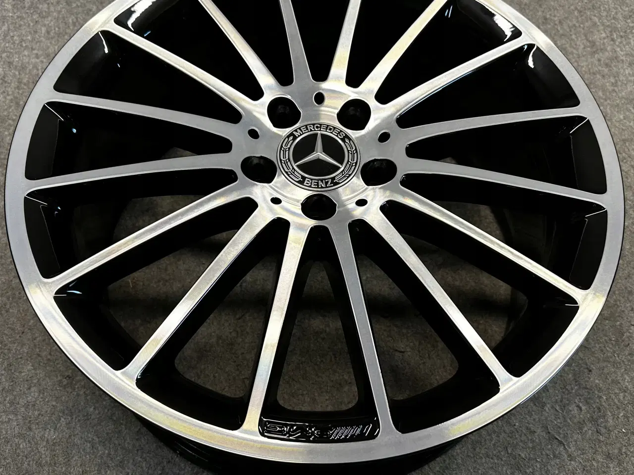 Billede 1 - MERCEDES CLA45 A35 A45 A KLASSE A176 AMG 8J x 19"