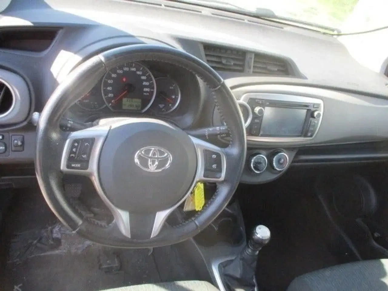Billede 8 - Toyota Yaris 1,3 VVT-i T1