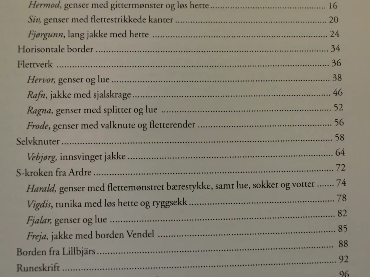 Billede 2 - strikk i vikingmønster av elsebeth lavold