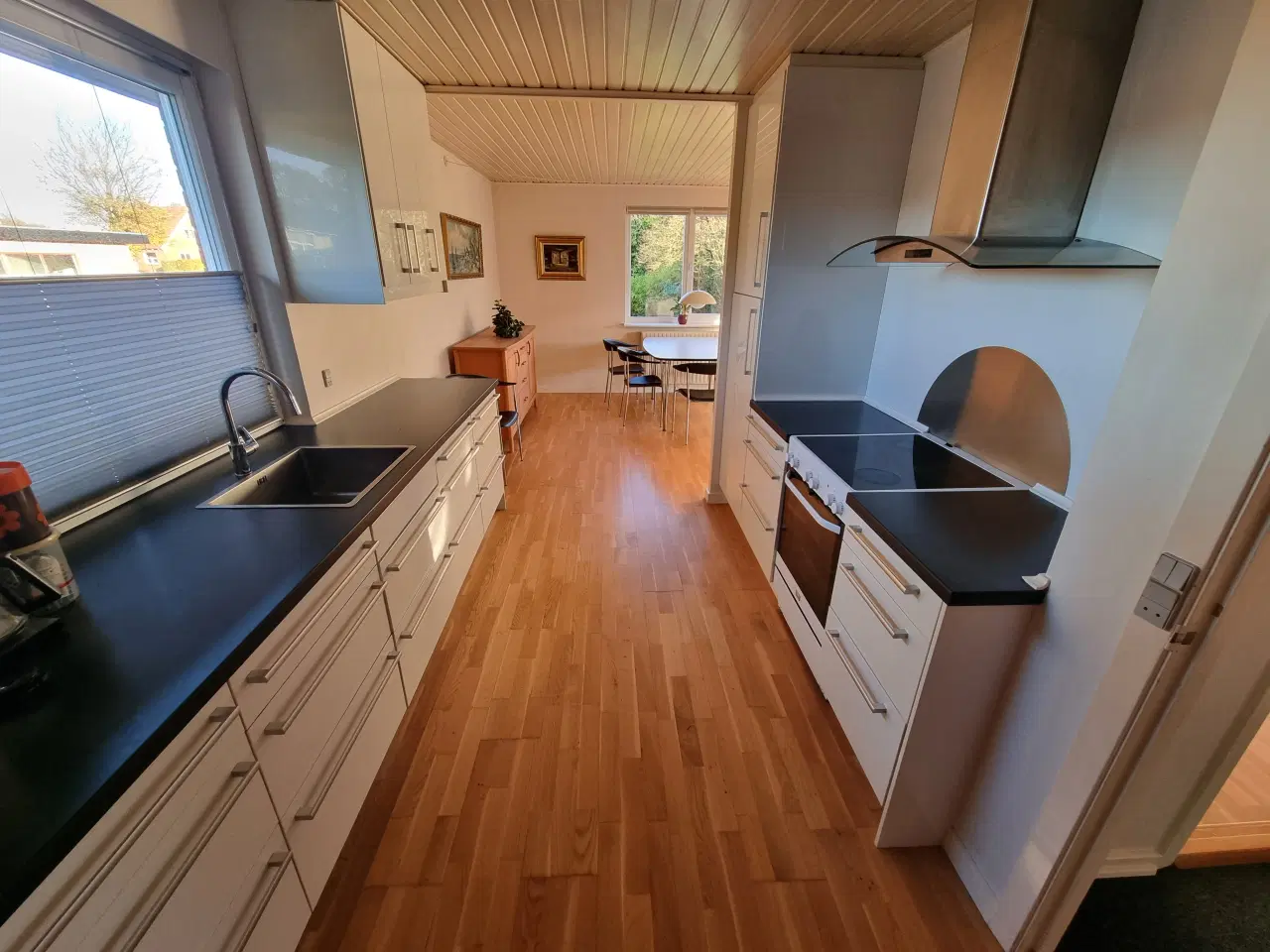 Billede 7 - Velholdt villa med stor garage og udestue.