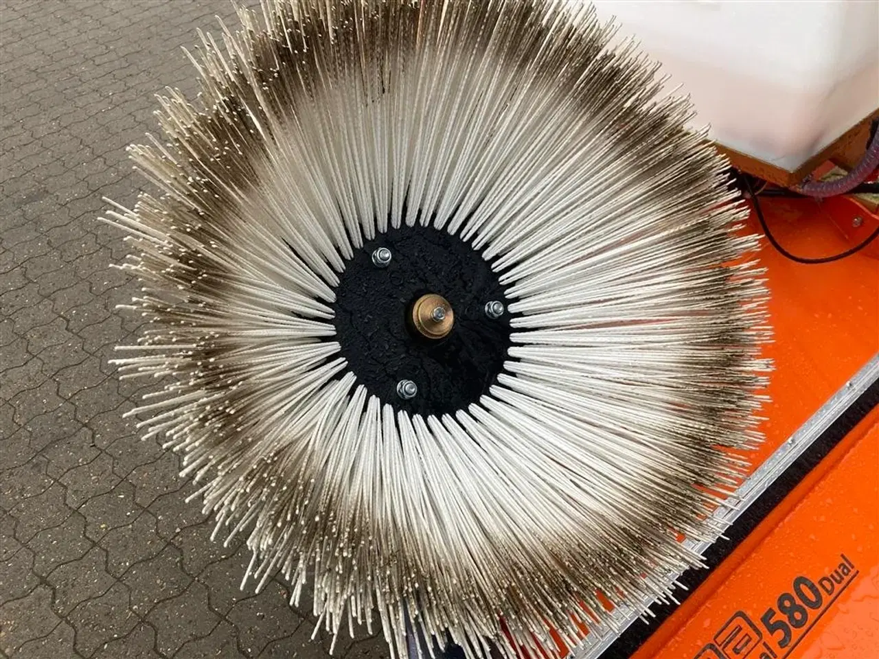 Billede 12 - Multi-Clean 580 Dual opsamlerkasse, vandtank og sidebørste