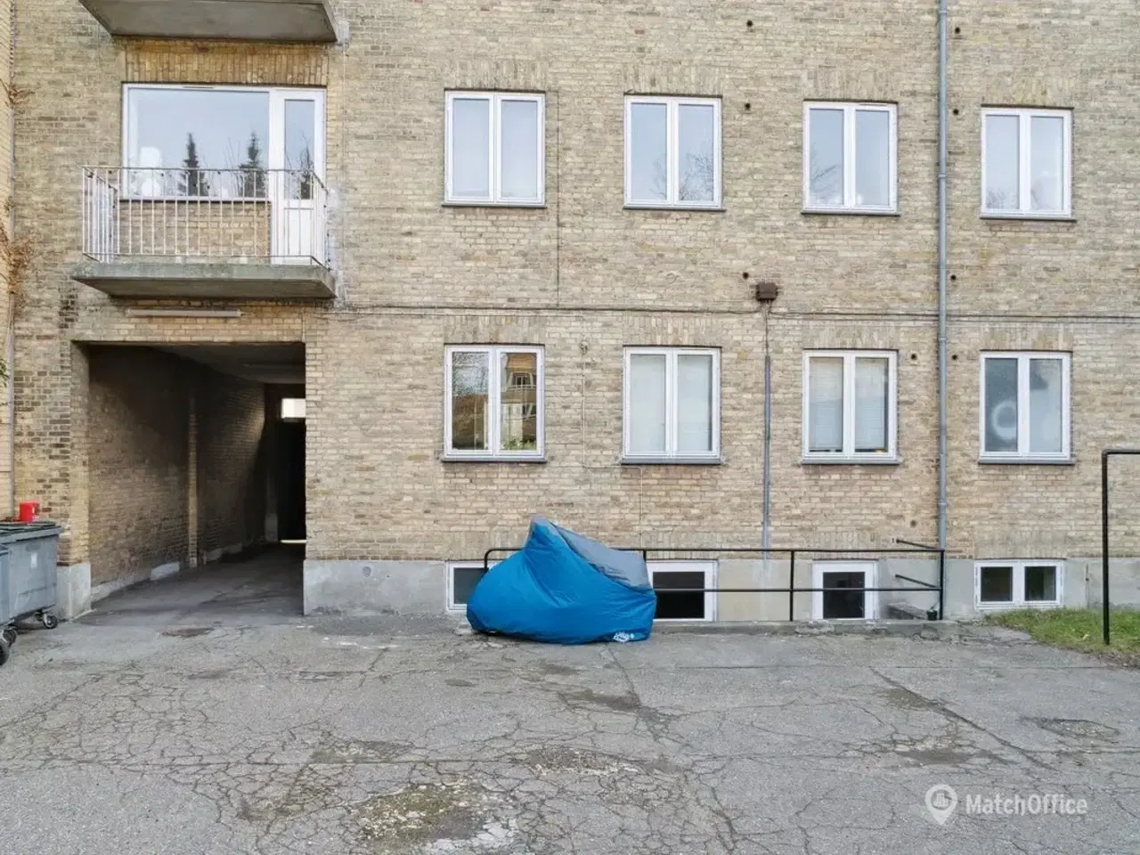 Billede 8 - Garager 6 til leje på Kastanie Allé 19