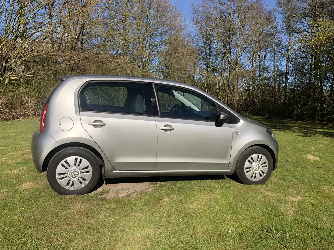 Billede 2 - VW High UP - Hysterisk velholdt !