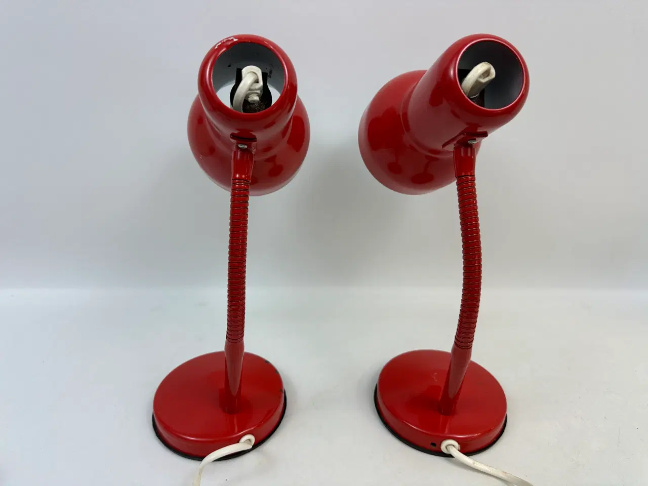 Billede 11 - 2 stk. røde retro bordlamper
