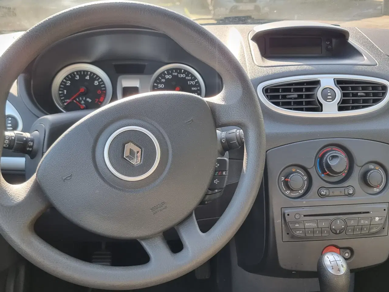 Billede 6 - Renault Clio 1.2i Sport tourer