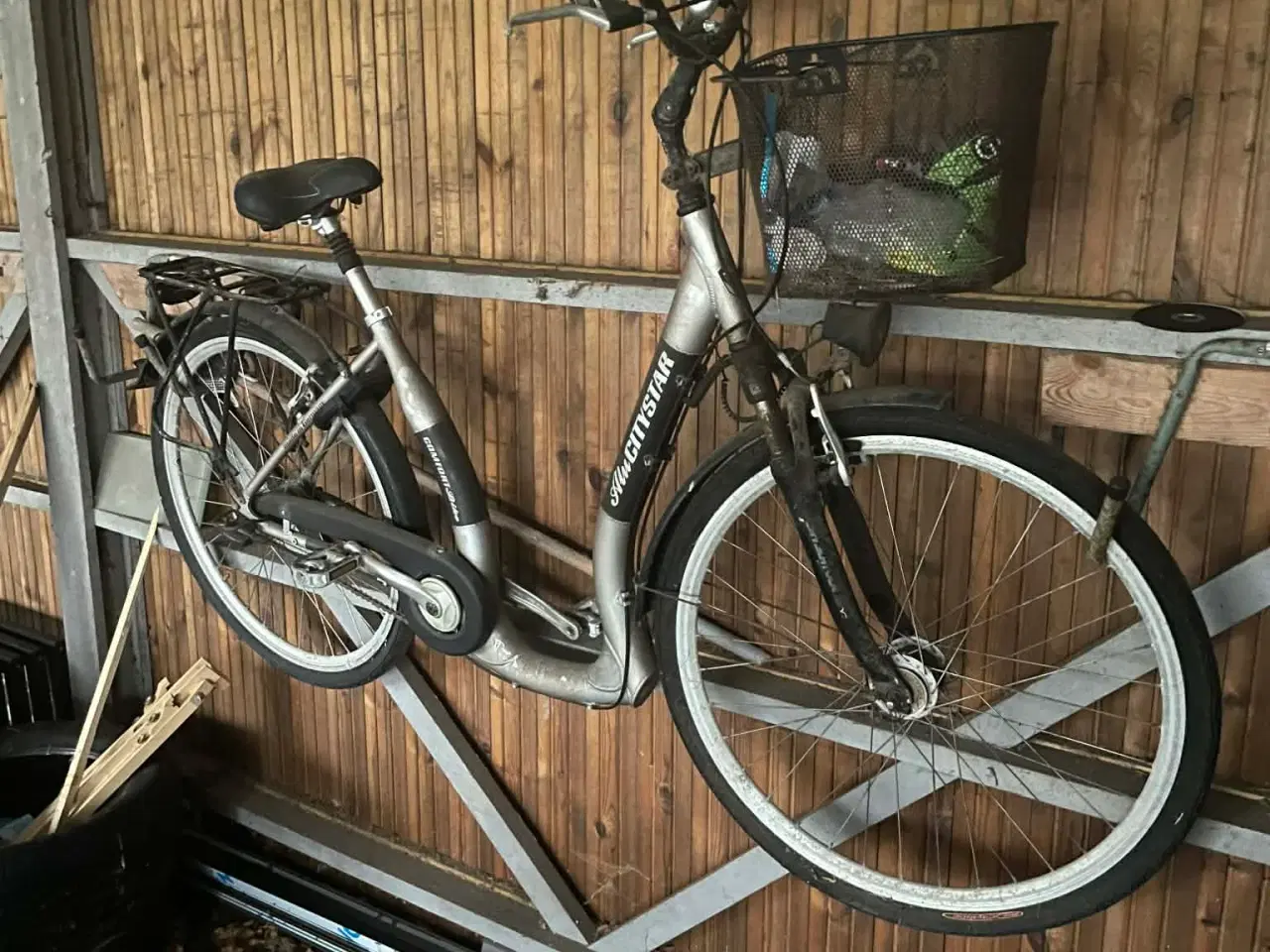 Billede 2 - cykel med lav indstigning