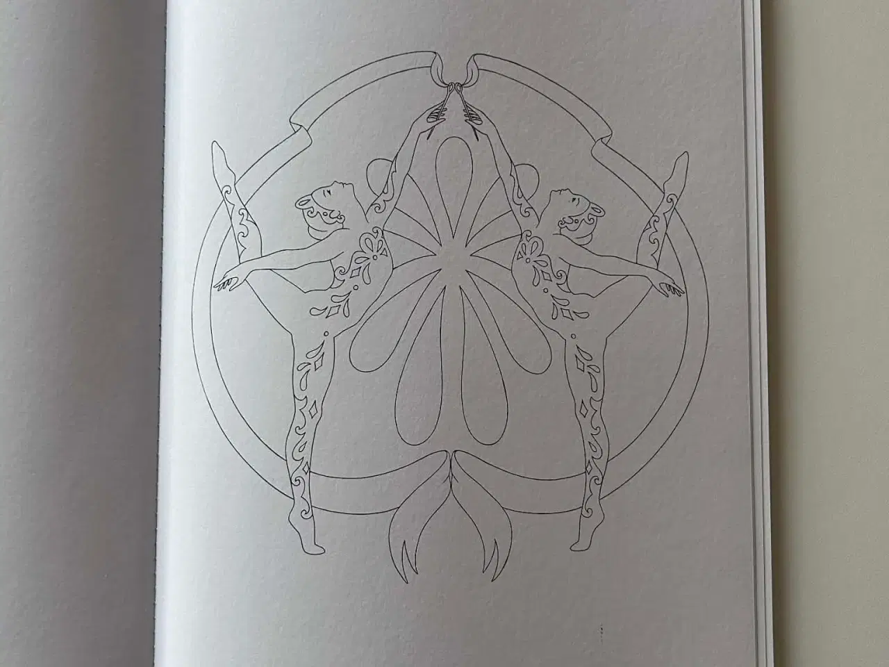 Billede 3 - Mandalas Cirkus tegne-/malebog