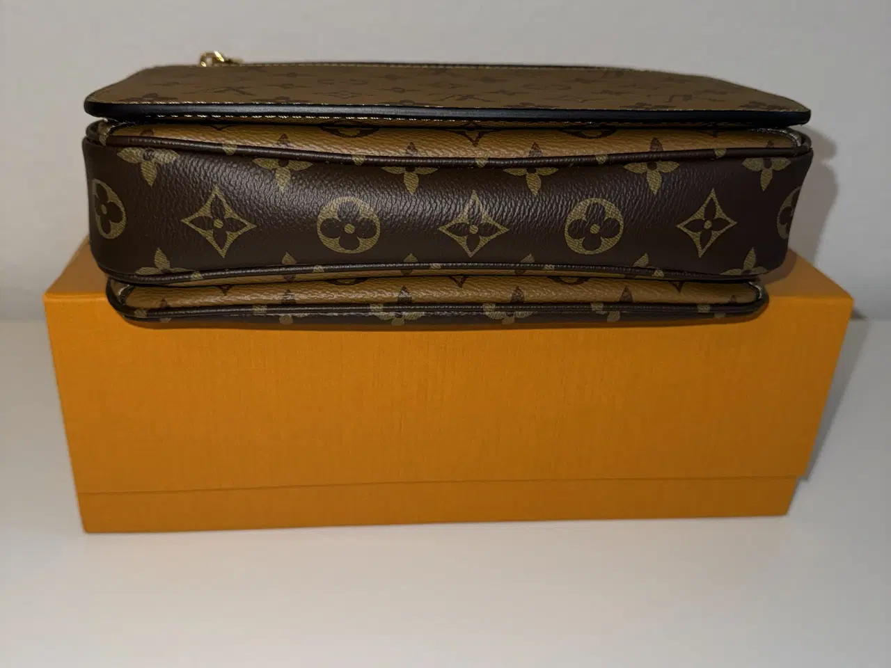 Billede 5 - Louis Vuitton Pochette Metis Reverse Sælges